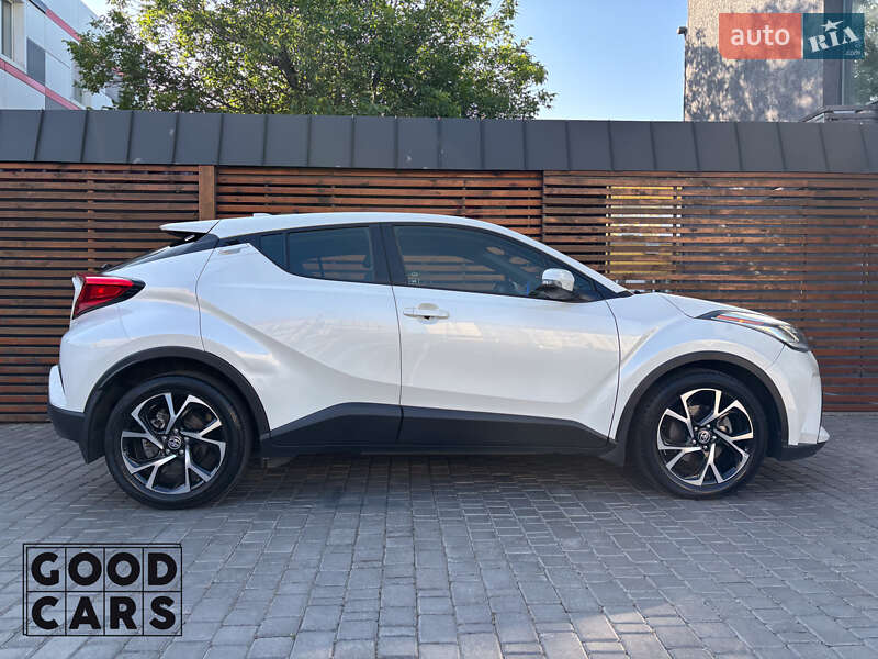 Внедорожник / Кроссовер Toyota C-HR 2019 в Одессе