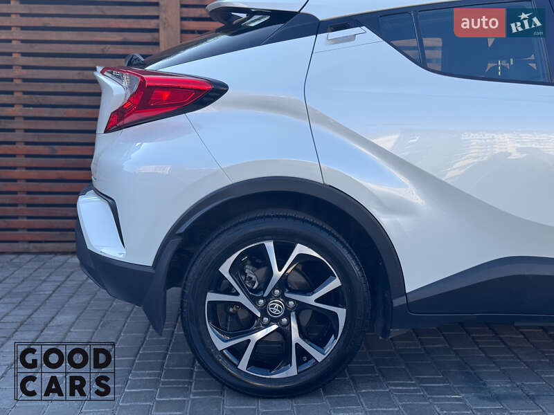Внедорожник / Кроссовер Toyota C-HR 2019 в Одессе