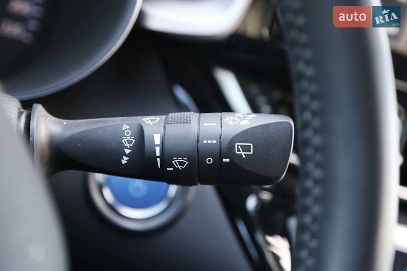 Внедорожник / Кроссовер Toyota C-HR 2022 в Киеве