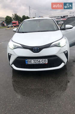 Позашляховик / Кросовер Toyota C-HR 2021 в Софіївській Борщагівці