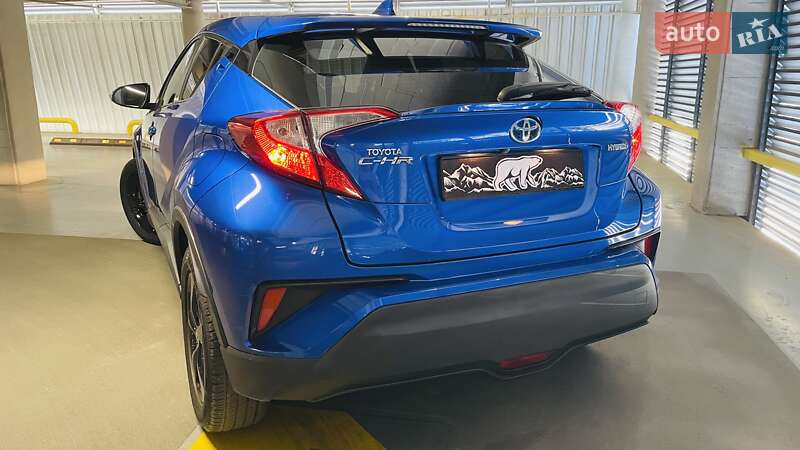 Позашляховик / Кросовер Toyota C-HR 2018 в Вінниці