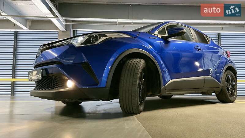 Позашляховик / Кросовер Toyota C-HR 2018 в Вінниці