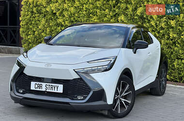 Позашляховик / Кросовер Toyota C-HR 2024 в Стрию