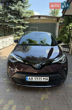 Внедорожник / Кроссовер Toyota C-HR 2023 в Киеве