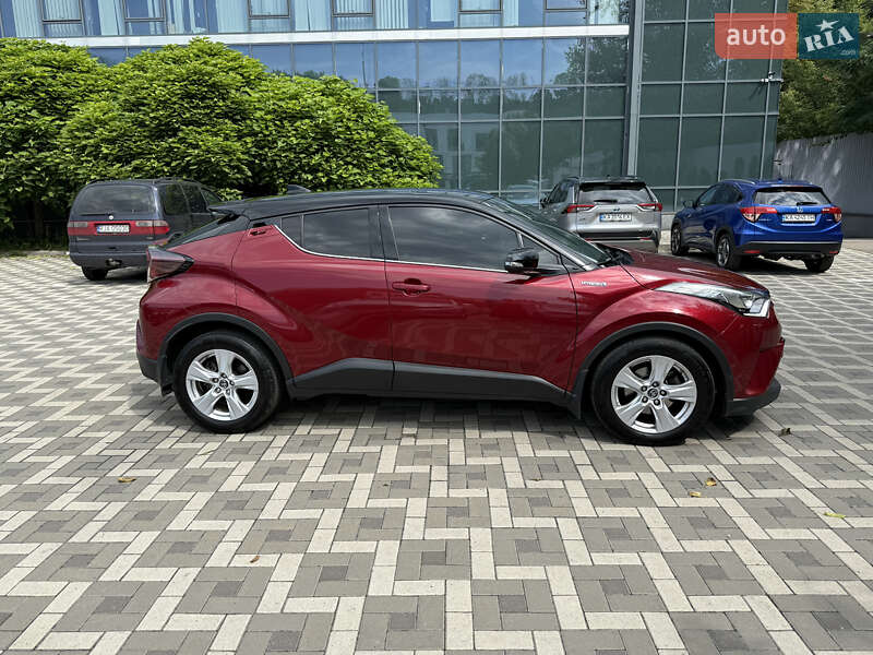 Toyota C-HR 2019 Toyota C-HR 2019