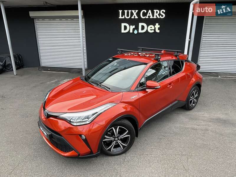 Позашляховик / Кросовер Toyota C-HR 2020 в Києві фото 6 Позашляховик / Кросовер Toyota C-HR 2020 в Києві