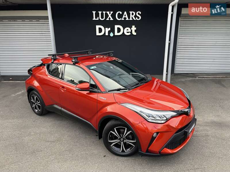 Позашляховик / Кросовер Toyota C-HR 2020 в Києві фото 19 Позашляховик / Кросовер Toyota C-HR 2020 в Києві