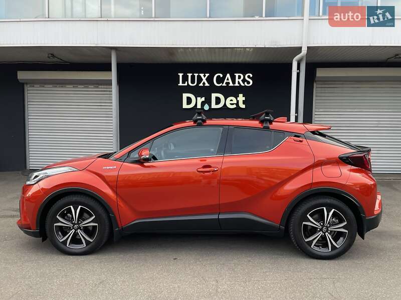 Позашляховик / Кросовер Toyota C-HR 2020 в Києві фото 32 Позашляховик / Кросовер Toyota C-HR 2020 в Києві