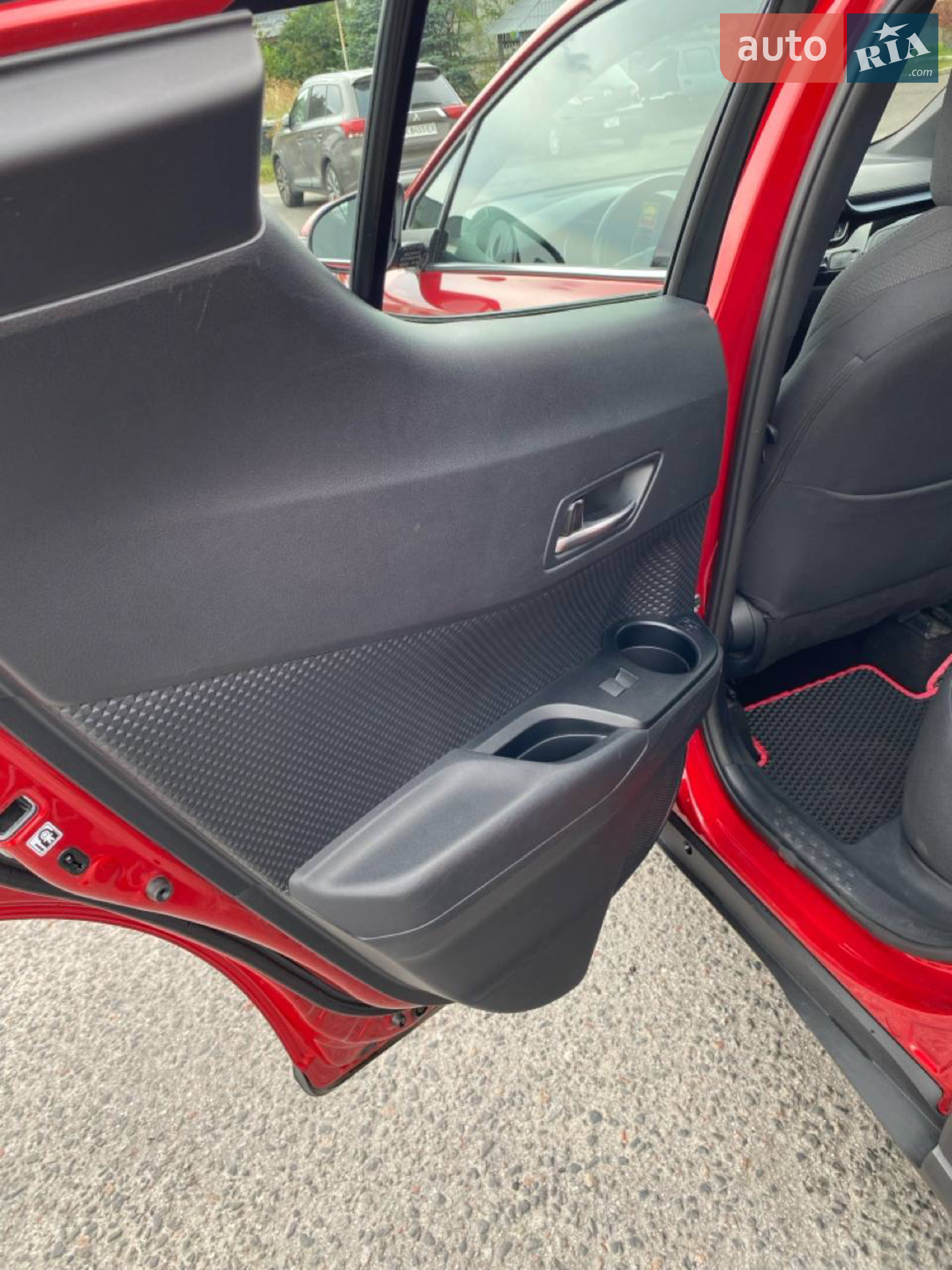 2020 Toyota C-HR - мініатюра 15