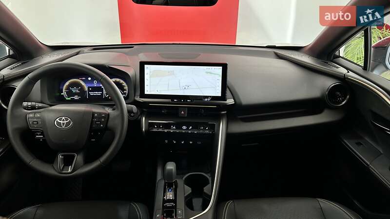 Позашляховик / Кросовер Toyota C-HR 2024 в Ужгороді
