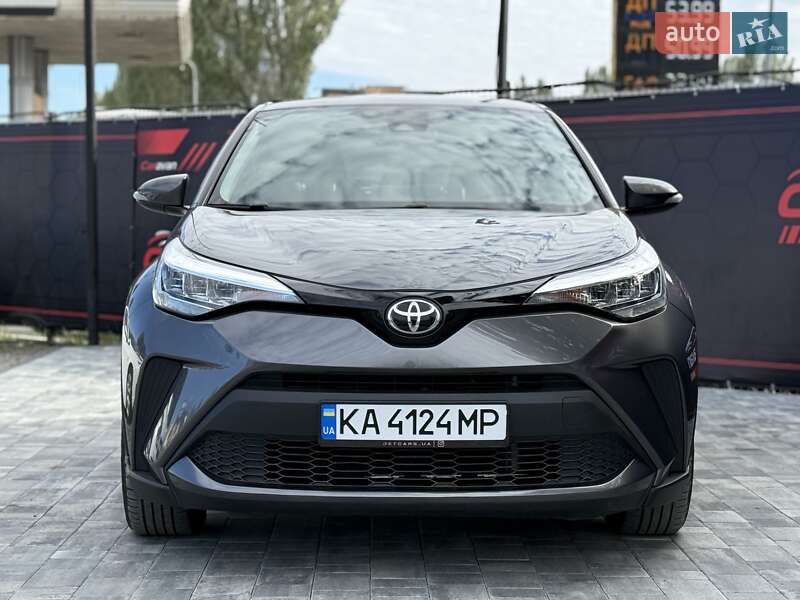 Позашляховик / Кросовер Toyota C-HR 2021 в Дніпрі