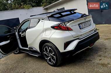 Внедорожник / Кроссовер Toyota C-HR 2019 в 