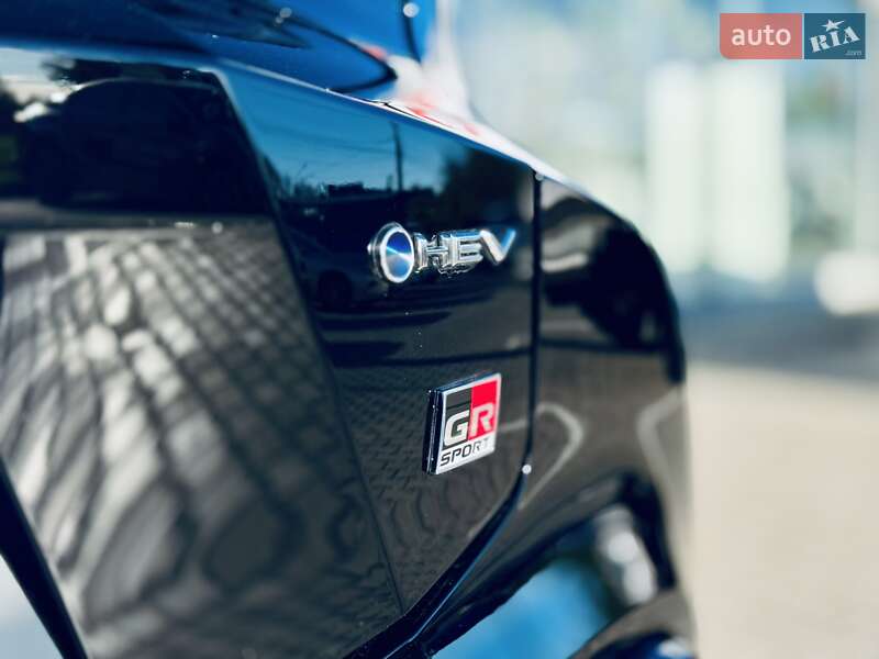 Внедорожник / Кроссовер Toyota C-HR 2024 в Тернополе