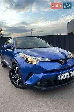 Позашляховик / Кросовер Toyota C-HR 2017 в Софіївській Борщагівці