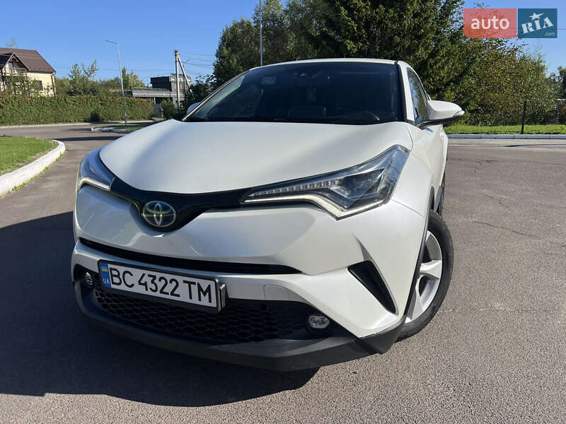 Внедорожник / Кроссовер Toyota C-HR 2018 в Львове