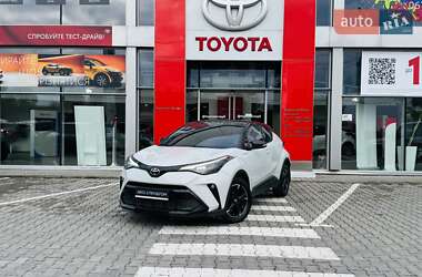 Позашляховик / Кросовер Toyota C-HR 2021 в Тернополі
