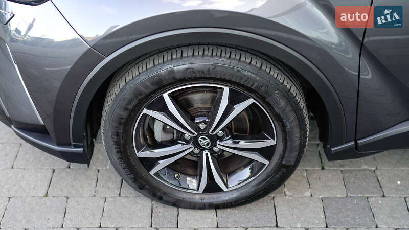Внедорожник / Кроссовер Toyota C-HR 2020 в Львове фото 11 Внедорожник / Кроссовер Toyota C-HR 2020 в Львове