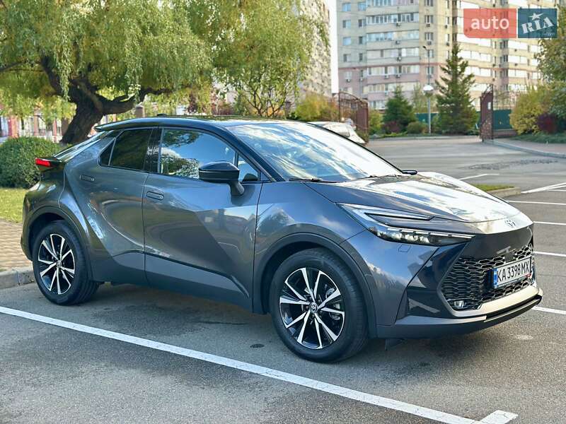 Внедорожник / Кроссовер Toyota C-HR 2024 в Киеве