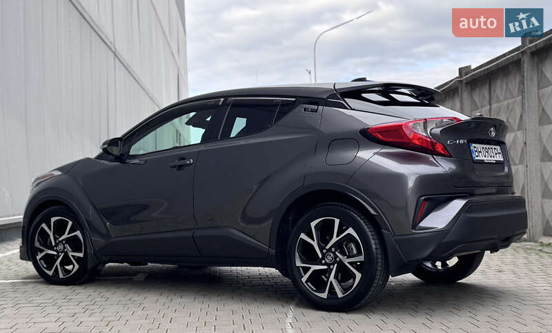 Позашляховик / Кросовер Toyota C-HR 2019 в Одесі