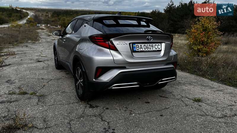 Внедорожник / Кроссовер Toyota C-HR 2019 в Кропивницком