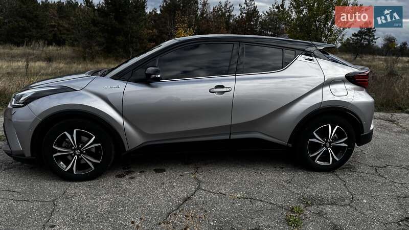 Внедорожник / Кроссовер Toyota C-HR 2019 в Кропивницком