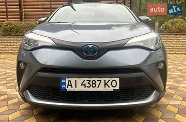 Позашляховик / Кросовер Toyota C-HR 2019 в Бучі
