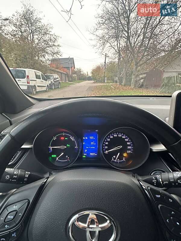 Внедорожник / Кроссовер Toyota C-HR 2019 в Киеве фото 40 Внедорожник / Кроссовер Toyota C-HR 2019 в Киеве