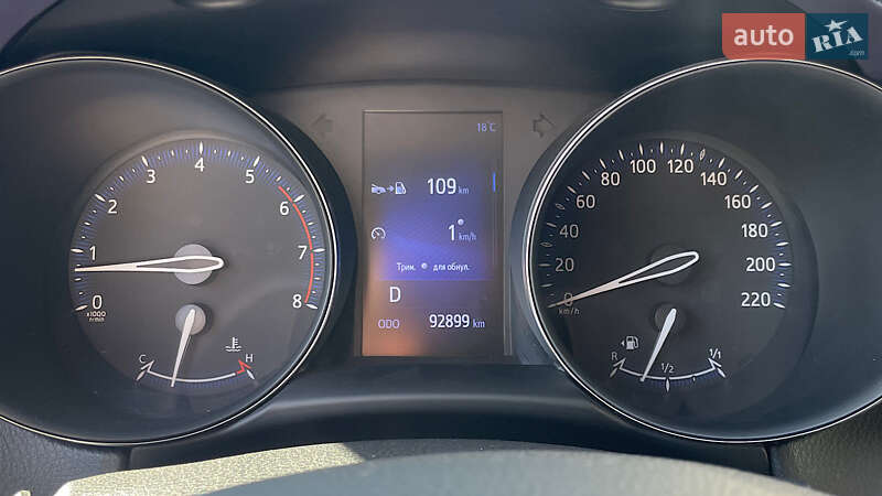 Позашляховик / Кросовер Toyota C-HR 2016 в Запоріжжі