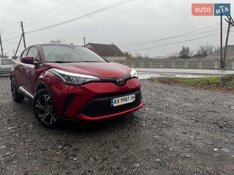 Внедорожник / Кроссовер Toyota C-HR 2020 в Валках фото 4 Внедорожник / Кроссовер Toyota C-HR 2020 в Валках