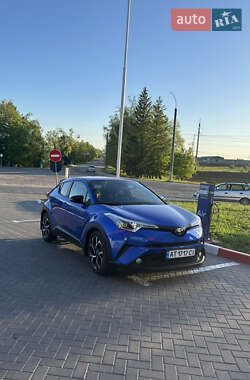 Позашляховик / Кросовер Toyota C-HR 2018 в Коломиї