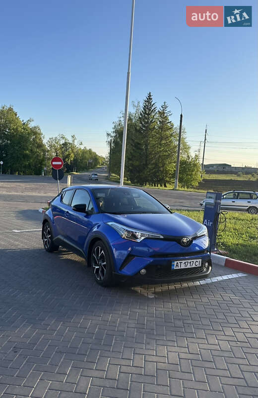 Внедорожник / Кроссовер Toyota C-HR 2018 в Коломые