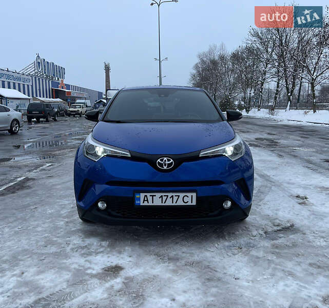 Внедорожник / Кроссовер Toyota C-HR 2018 в Коломые