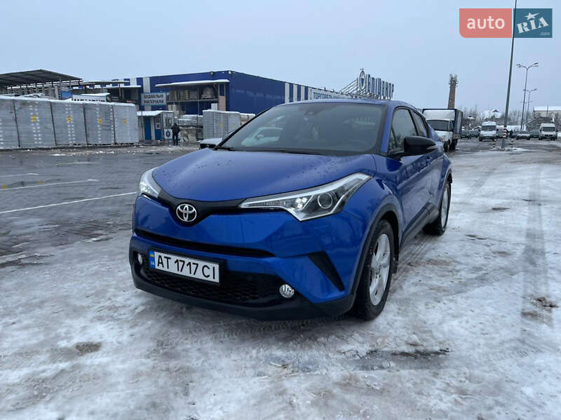 Внедорожник / Кроссовер Toyota C-HR 2018 в Коломые