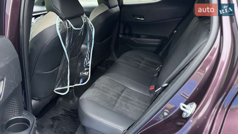 Внедорожник / Кроссовер Toyota C-HR 2022 в Киеве фото 18 Внедорожник / Кроссовер Toyota C-HR 2022 в Киеве