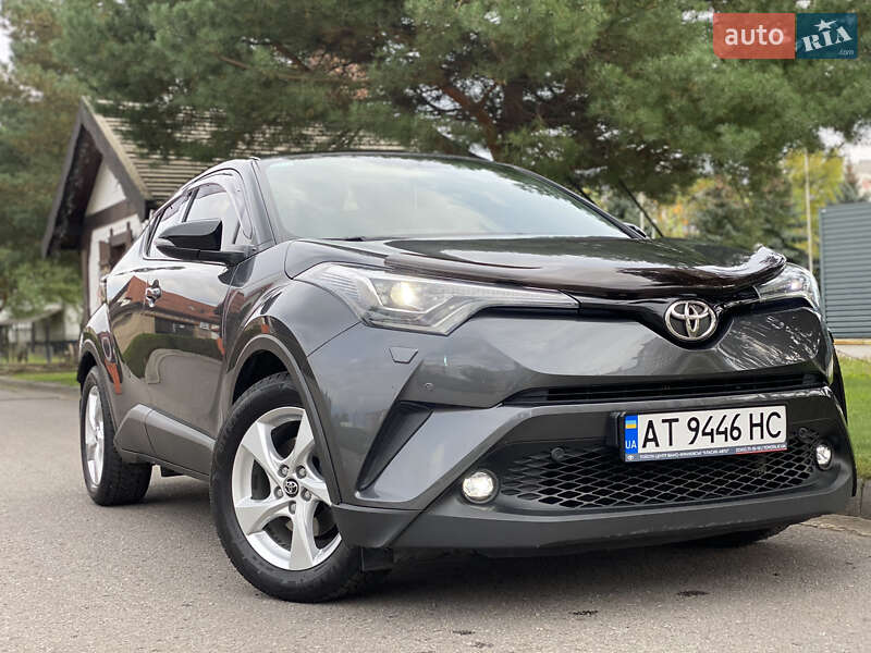 Позашляховик / Кросовер Toyota C-HR 2018 в Івано-Франківську фото 4 Позашляховик / Кросовер Toyota C-HR 2018 в Івано-Франківську