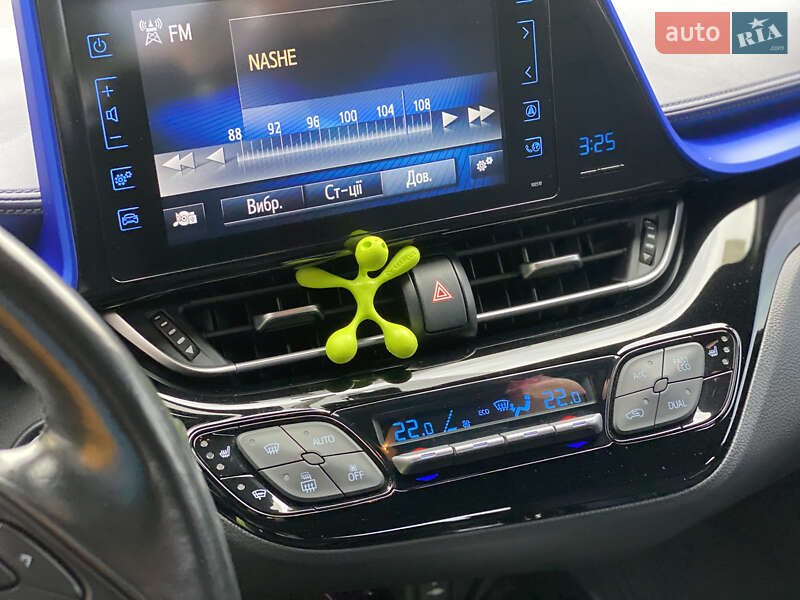Позашляховик / Кросовер Toyota C-HR 2018 в Івано-Франківську фото 38 Позашляховик / Кросовер Toyota C-HR 2018 в Івано-Франківську