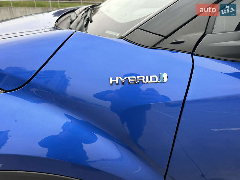 Внедорожник / Кроссовер Toyota C-HR 2020 в Киеве фото 9 Внедорожник / Кроссовер Toyota C-HR 2020 в Киеве