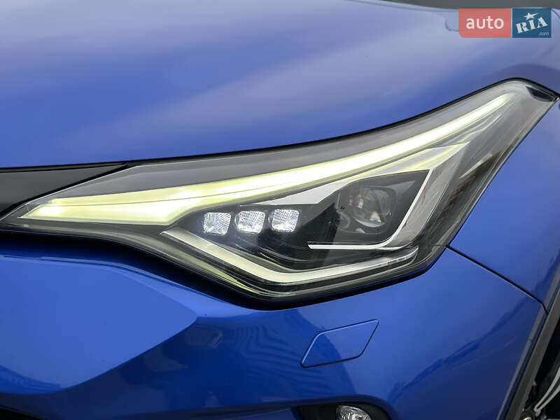 Внедорожник / Кроссовер Toyota C-HR 2020 в Киеве фото 8 Внедорожник / Кроссовер Toyota C-HR 2020 в Киеве