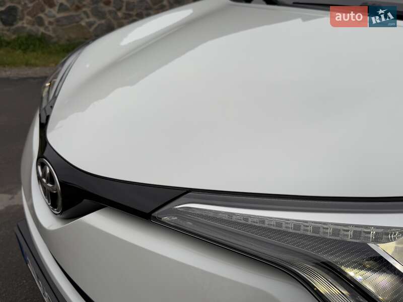 Позашляховик / Кросовер Toyota C-HR 2018 в Києві фото 19 Позашляховик / Кросовер Toyota C-HR 2018 в Києві