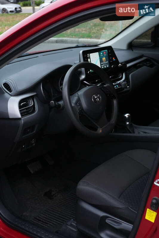 Позашляховик / Кросовер Toyota C-HR 2020 в Харкові