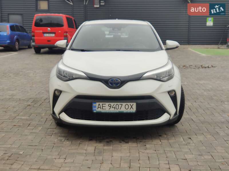 Позашляховик / Кросовер Toyota C-HR 2021 в Кривому Розі