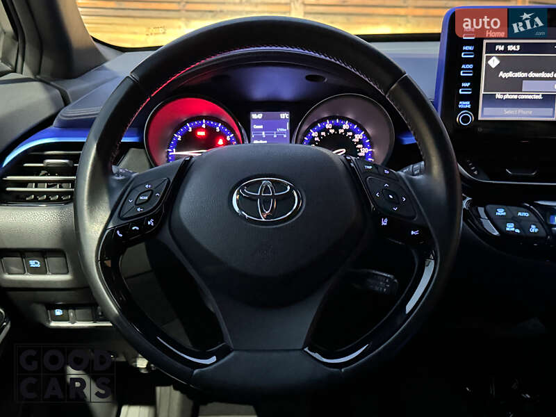 Позашляховик / Кросовер Toyota C-HR 2019 в Одесі