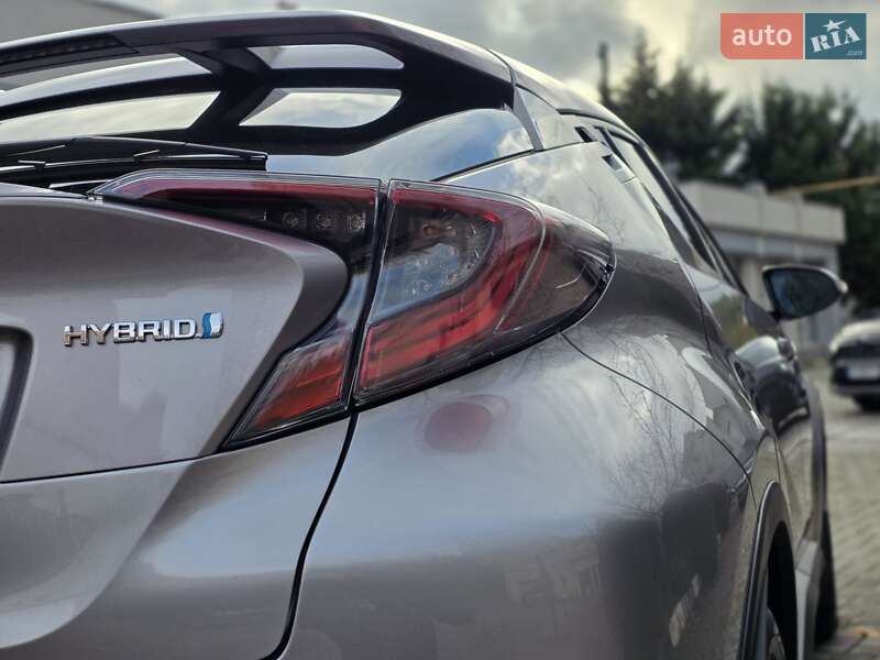 Внедорожник / Кроссовер Toyota C-HR 2019 в Одессе