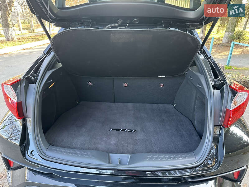 Внедорожник / Кроссовер Toyota C-HR 2021 в Виннице фото 25 Внедорожник / Кроссовер Toyota C-HR 2021 в Виннице