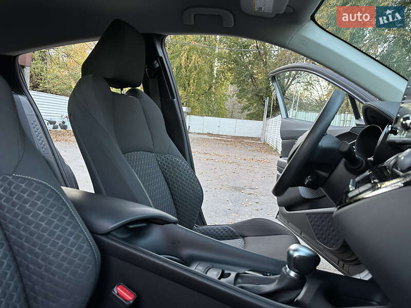 Внедорожник / Кроссовер Toyota C-HR 2020 в Одессе фото 40 Внедорожник / Кроссовер Toyota C-HR 2020 в Одессе