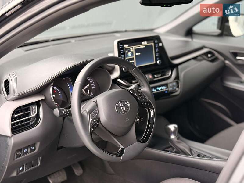 Внедорожник / Кроссовер Toyota C-HR 2022 в Львове фото 19 Внедорожник / Кроссовер Toyota C-HR 2022 в Львове