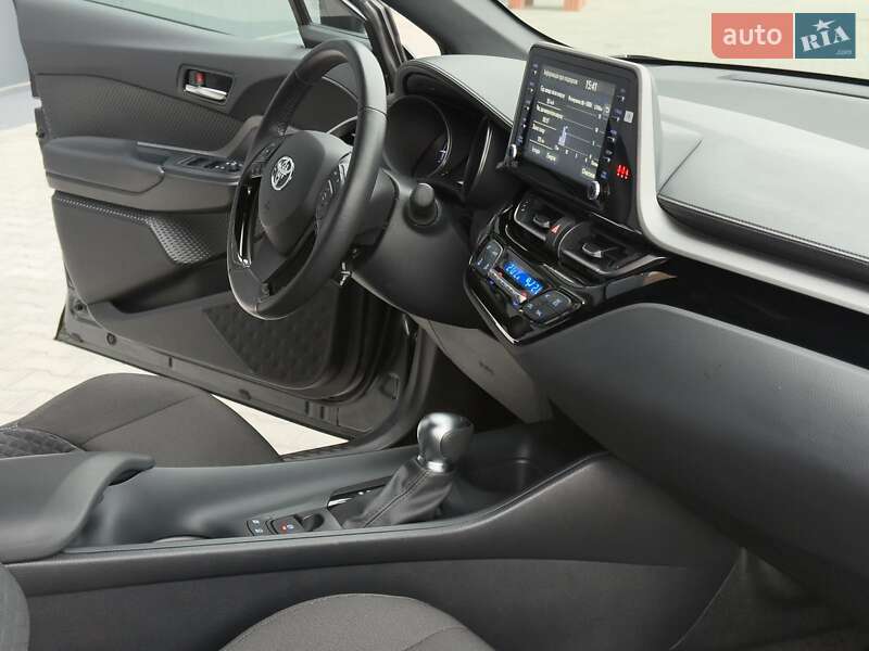 Внедорожник / Кроссовер Toyota C-HR 2022 в Львове фото 45 Внедорожник / Кроссовер Toyota C-HR 2022 в Львове