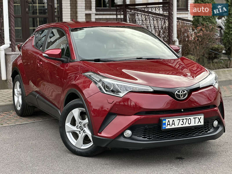 Внедорожник / Кроссовер Toyota C-HR 2018 в Виннице