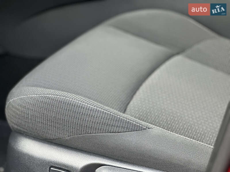 Внедорожник / Кроссовер Toyota C-HR 2018 в Виннице