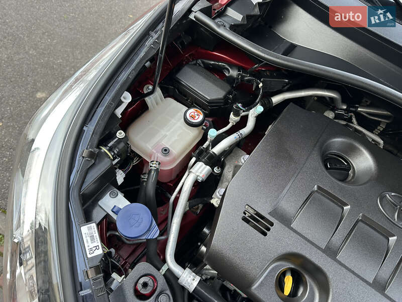 Внедорожник / Кроссовер Toyota C-HR 2018 в Виннице